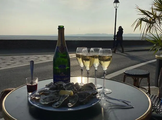 Hotel Hôtel&restaurant Mado Le Crotoy