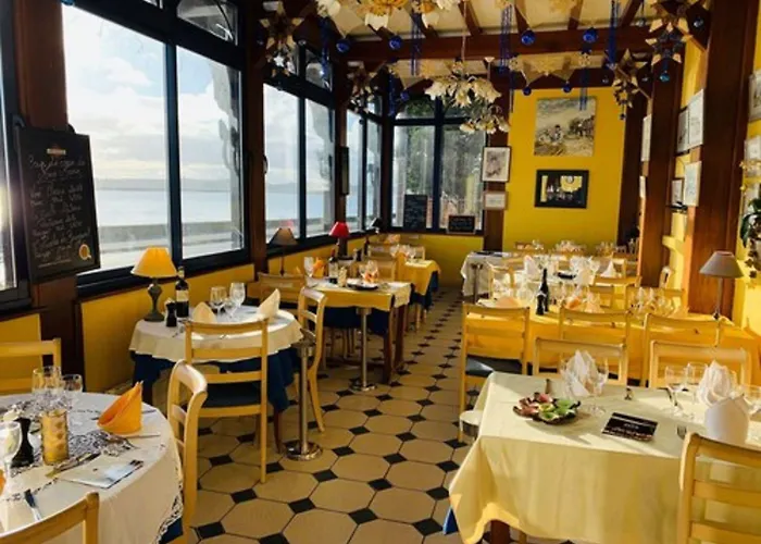 Hotel Hôtel&restaurant Mado 3*